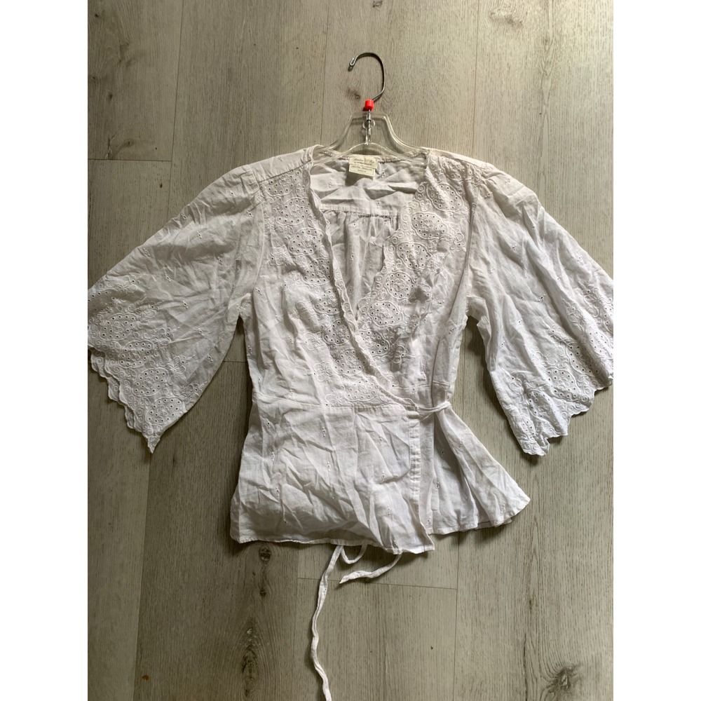 Meadow Rue Anthropologie White Eyelet Cotton Wrap Blouse Flared Sleeve Medium
